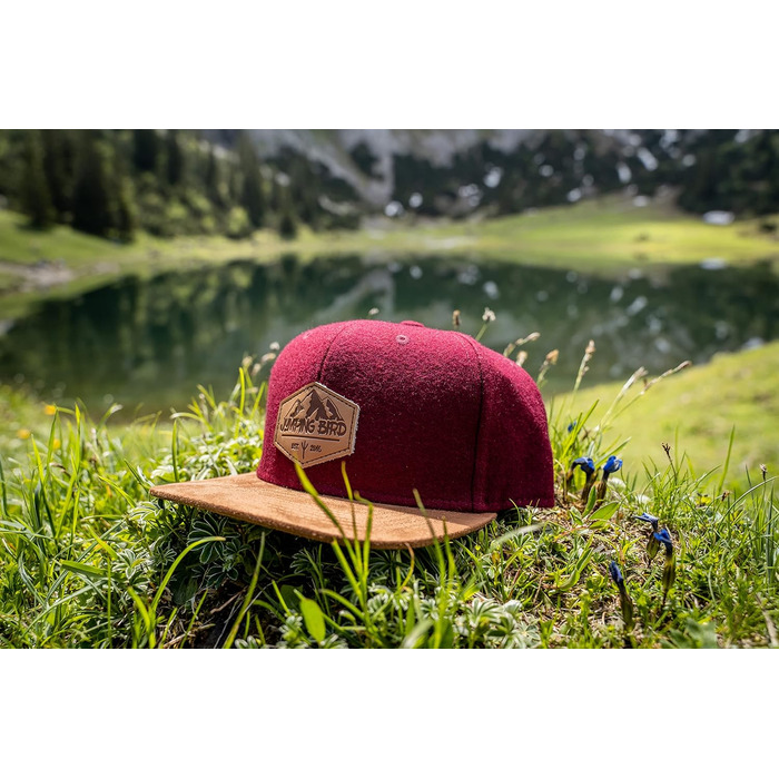 Кепка бейсболка Jumping Bird • Змінна регулювання • Фетровий матеріал • Унісекс • Темно-червоний колір
