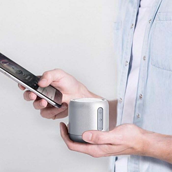Портативна Bluetooth колонка Anker Soundcore Mini, срібна: 15 годин роботи, FM радіо, потужний бас