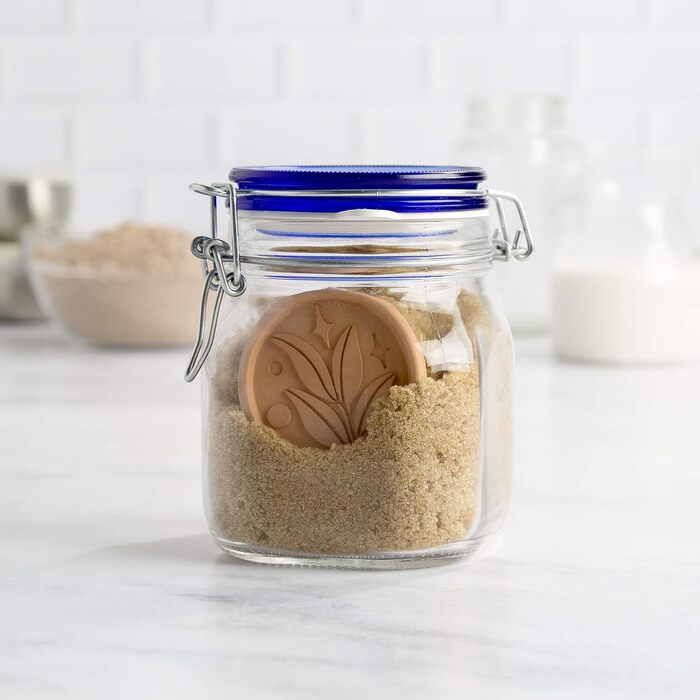 Goodful Brown Sugar Saver and Softener, Blatt-Design, reusable, terracotta disc, 2 pack, clay