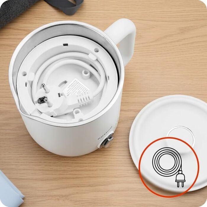 Електричний чайник з подвійними стінками 1,7л, 2200W, швидке кип'ятіння, тихий та безпечний, бездротовий з 360° підставкою, знімною кришкою, точним виливом (білий)