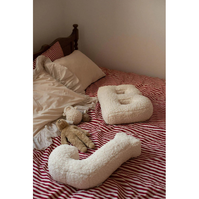 Alphabet Letter Pillow Arabic Numerals Pillow Cute Plush Throw Pillow English Alphabet Pillow Room Decorative Pillow for Bedroom Sofa Bed Floor Car Living Room Decorative (J)