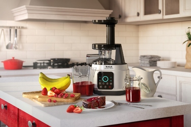 Вертикальна повільна соковижималка Tefal ZC420E38 150 Вт Juice and Clean