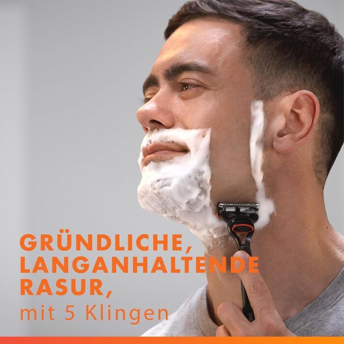 Чоловіча бритва Gillette Fusion5, металева, чорна (1 станок + 3 змінні касети)