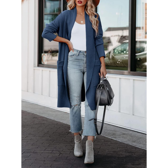 Жіноча в'язана жилетка з відкритим передом, з кишенею, довга, однотонна, блакитна