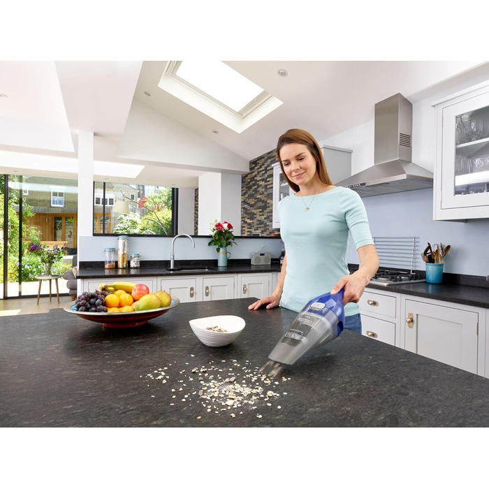 Ручний бездротовий пилосос BLACK+DECKER Dustbuster 3.6V, NVC115JL-QW, білий (kobaldblau)