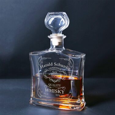 Personalized Noble Whisky Bottle with Engraving - 700 ml Decanter with Glass Stopper - Whisky Carafe Gift for Birthday - Quality Whisky Design
