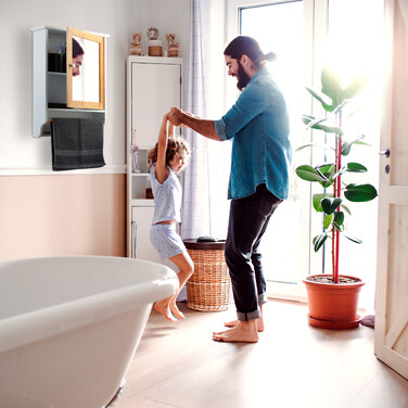 Relaxdays Mirror Cabinet with Towel Rail
