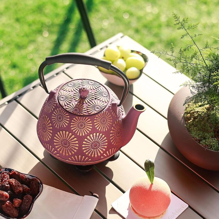MILVBUSISS Cast Iron Teapot, 1200 ml, Large Capacity, Stovetop Kettle with Infuser, Japanese Teapot for Loose Leaf Tea, Enameled Interior Coating, Silicone Handle, Pink