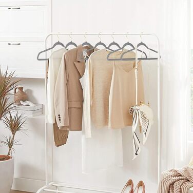 Набір з 22 велюрових плечиків для одягу Stormix, преміум-якість, для дорослих, неслизькі, для костюмів, сорочок, суконь, рожево-золоті гачки, 22 шт.