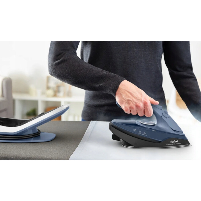 Бездротова парова праска Tefal FV6675E0, 2600 Вт