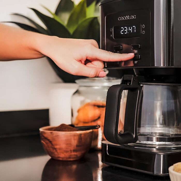 Кавомашина Cecotec Coffee 56 Time: програмування, нержавіюча сталь, LCD, 1.3л, 12 чашок, автовимкнення