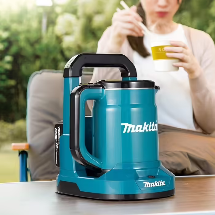Електричний акумуляторний чайник Makita DKT360Z 2x18В (без акумулятора та зарядного пристрою)