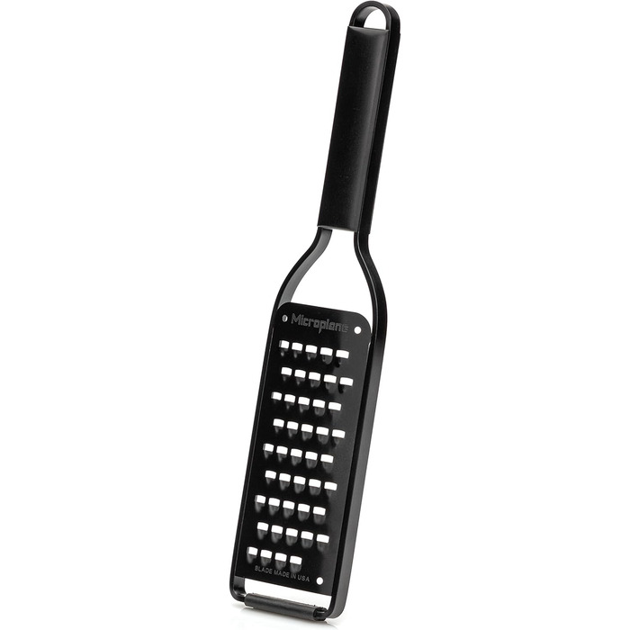 Терка Microplane Black Sheep для цитрусових, пармезану, імбиру, шоколаду та мускатного горіха (нержавіюча сталь, США, груба)