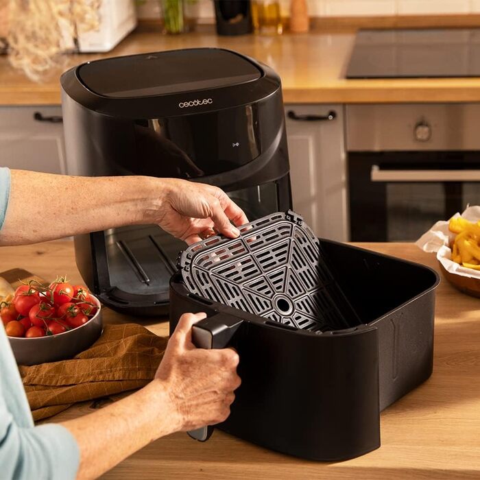 Cecotec Hot Air Fryer Cecofry Absolute 7600, 7.6 L, 2000 W, digital and compact, PerfectCook technology, adjustable temperature and time, touchpad, 8 modes