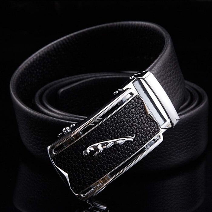 Чоловічий шкіряний ремінь Jaguar з металевою пряжкою: надійний аксесуар для повсякденного та ділового стилю