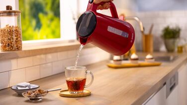 Електричний чайник BOSCH TWK1M124, червоний, пластиковий, 2400 Вт, 1.7 л