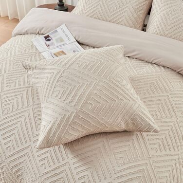 Богемна постільна білизна Boho 135x200 бежевого кольору з туфетою, геометричний візерунок, мікрофібра, комплект 2 шт. (135x200 + 80x80)