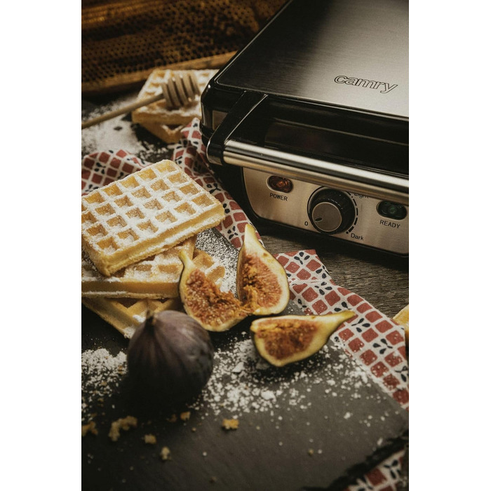 Adler Camry 4-Waffle Maker - 1500W Power, Adjustable Temperature, Black & Silver