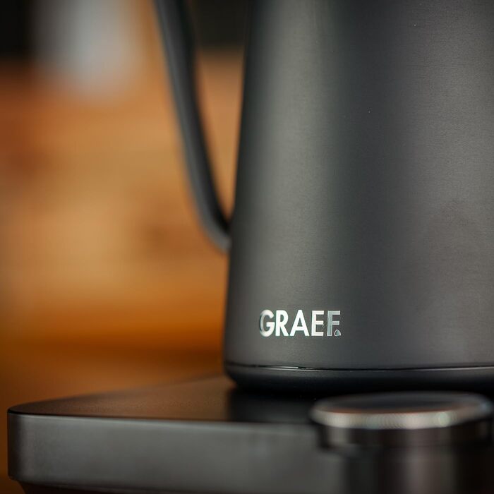 Чайник Pour-Over GRAEF GK502, з регулюванням температури та таймером, з гусячим носиком, 900 мл, матовий чорний