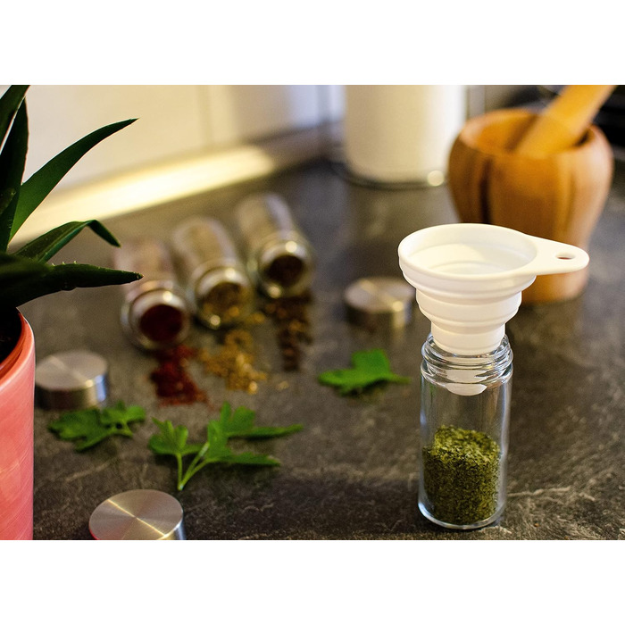 Kesign 20-Piece Spice Jar Set - with high-quality stainless steel lids - round spice containers incl. labels, shaker insert, funnel, and stainless steel spoon for spices - Perfect storage for the kitchen