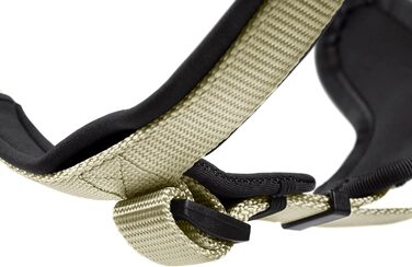 Нашийник для собак HUNTER Neopren, оливковий/чорний, міцний нейлон, м'яка неопренова підкладка, світловідбиваючий матеріал 3M Scotchlite, легкий у догляді, комфортний, розмір L