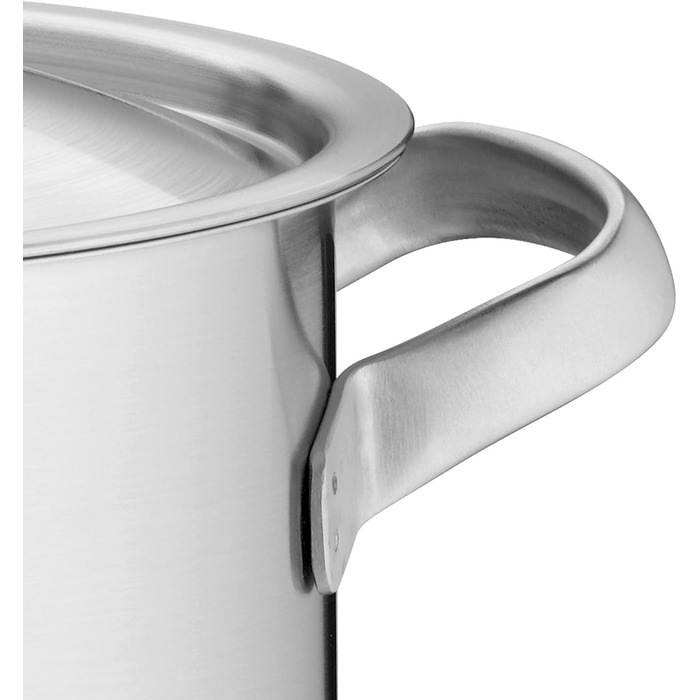 Каструля WMF Gourmet Plus 16 см з нержавіючої сталі Cromargan® з металевим кришкою та відводом пари, 1.4 л, для індукційних плит, з внутрішньою міткою, матова, з ручкою