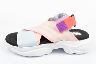 Жіночі сандалі Adidas Magmur на платформі, розмір 37 1/3