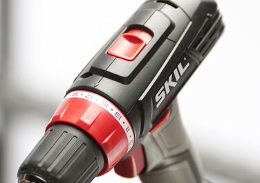 Акумуляторний дриль-шуруповерт SKIL 2842AA (18V, сірий) з акумулятором та зарядним пристроєм