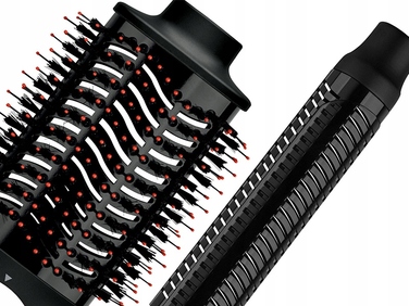 Мультистайлер 4-в-1 Revlon RVDR5370E: фен, плойка, випрямляч та щітка з іонізацією