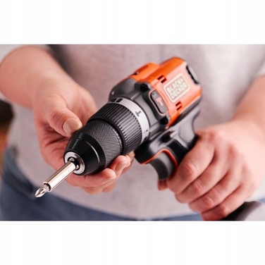 Ударний дриль-шурупокрут Black+Decker 18V, 50 Нм [BLD683XN-XJ]
