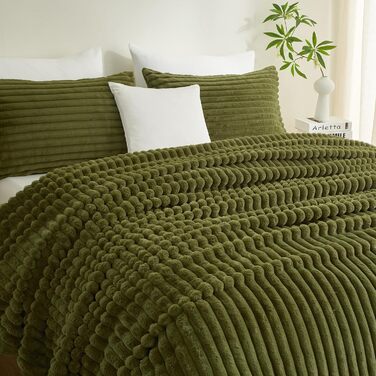 М'яка плюшева ковдра Luofanfei 180x200 см, салатово-кремовий колір, з ефектом 'пухирців', тепла флісова ковдра для спальні, офісу, дивана.