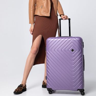 Набір валіз WITTCHEN Cube Line (S+M+L) з ABS, геометричним тисненням, 4 колесами, телескопічним ручками та комбінаційним замком. Ліловий колір.