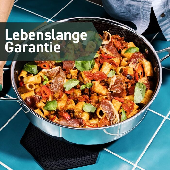 Сковорода HexClad Hybrid з антипригарним покриттям та кришкою, 4.5 л, для всіх типів плит, можна мити в посудомийній машині та використовувати в духовці