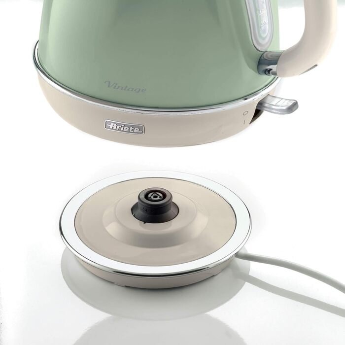Ariete Vintage Green Electric Kettle - 1.7L Stainless Steel, 2000W, 360° Swivel Base, Automatic Shut-Off, Tea Infuser