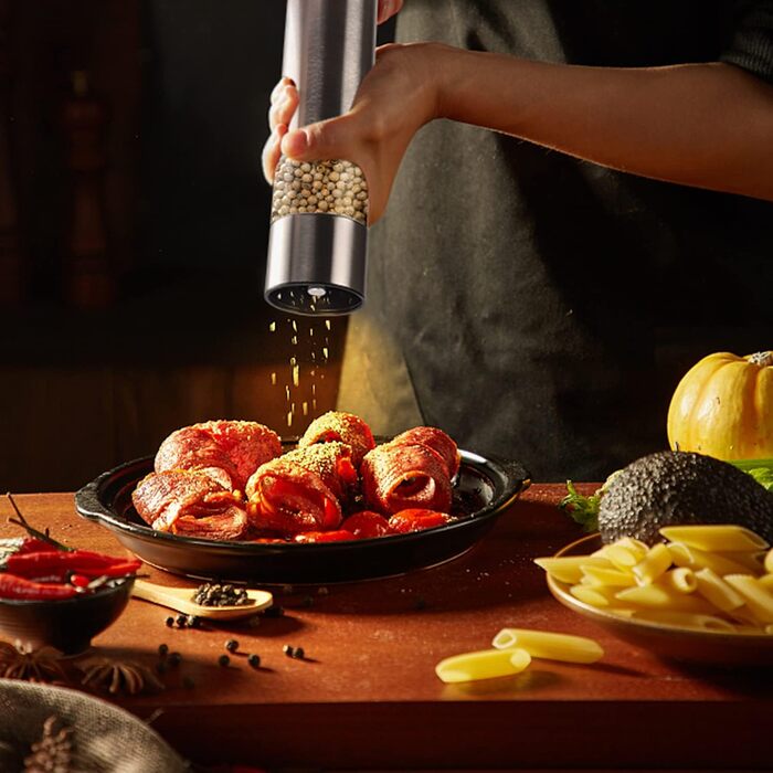 Електричні соляні та перечні мельниці 2 шт. з нержавіючої сталі, регулювання помелу, світлодіодне підсвічування (сріблясті)