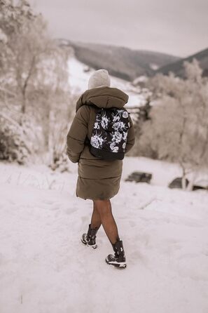 Ela Mo Rucksack Women's - Daypack beautiful and well-designed - Laptop Backpacks for Women - Anti-Theft Bag for School, University, Business (Nightose)