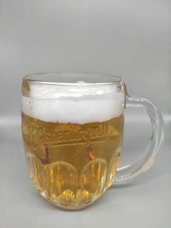 Пльзенське пиво Pilsner Urquell, 6 склянок, 0,5л, скляні кружки, Чехія