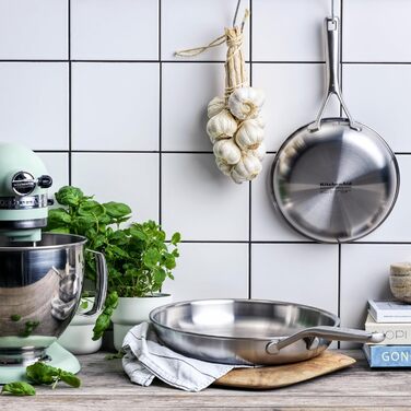 Набір сковорідок KitchenAid MultiPly з нержавіючої сталі з керованою антипригарним покриттям, 2 шт (20 см та 28 см), тришарова, для індукційних плит, термостійкі до 220°C, придатні для миття в посудомийній машині, срібного кольору