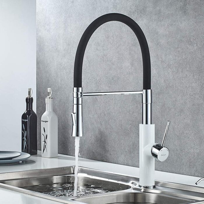 Кухонний змішувач Ibergrif з душем, чорний, з гнучким виливом