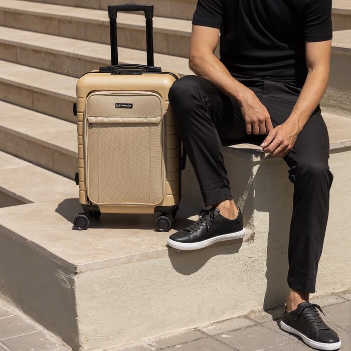 Чемодан ручної поклажі PackPro T20 (56x37x22 см) з ABS-пластику, TSA-замком та 4 колесами. Жорсткий валіз з внутрішніми відділеннями, світловідбиваючими елементами та стійким до пошкоджень кольором Champagne T40