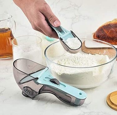 2-piece adjustable measuring cup and spoon set, kitchen tool, plastic scoop, measuring cup with magnetic closure for dry and liquid ingredients