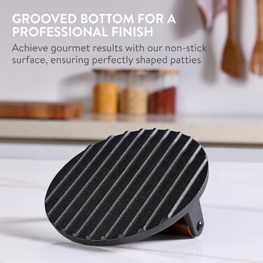 Navaris Smashed Burger Press - Cast Iron Burger Press - Prepare Burgers Healthy and Delicious - Grill Press - Meat Press - 17.5 x 17.5 cm - Round Cast Iron