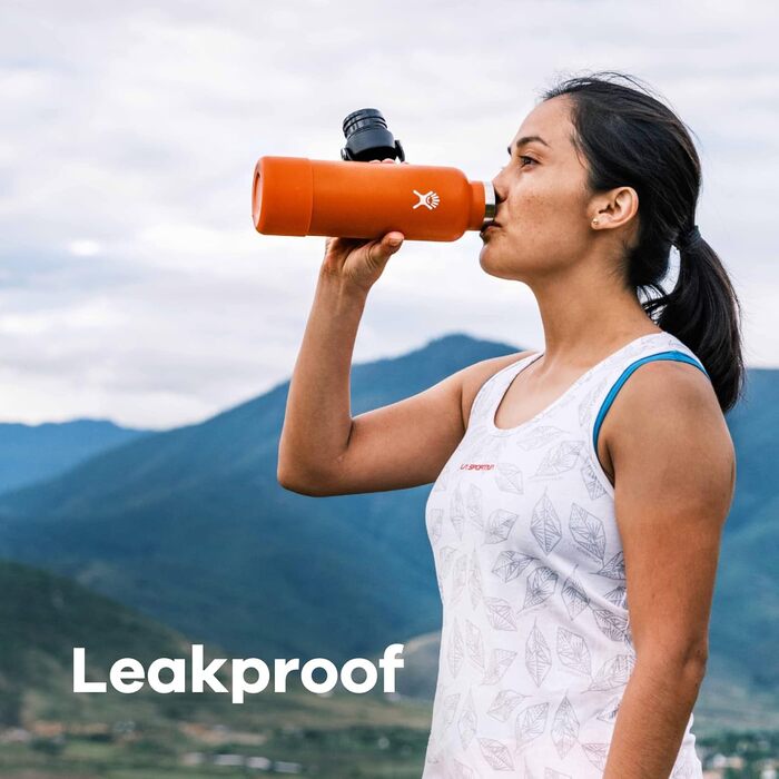 HYDRO FLASK - 532ml (18oz) Water Bottle - Vacuum-Insulated Stainless Steel Water Bottle - Sports Bottle with Leak-Proof Flex Cap & Strap - Dishwasher-Safe Thermos Bottle - Wide Mouth - Laguna