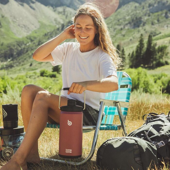 BOTTLE BOTTLE Insulated Stainless Steel Water Bottle 64oz (1.8L) with Straw, Lid, Handle & Pill Compartment – BPA-free, Leak-proof, Ideal Drinking Bottle for Sports, Fitness, Hiking & Outings (Red)