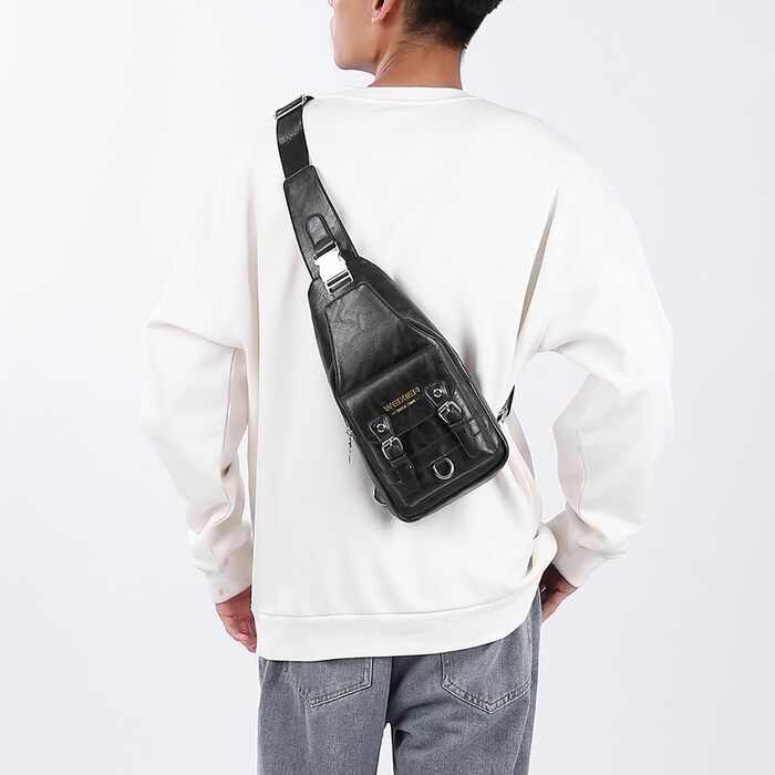 Чоловіча нагрудна сумка через плече з PU-шкіри, чорна. Водостійка, зручна, casual стиль.