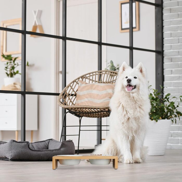 Станція для корму для собак Relaxdays, годівниця для собак з 2 мисками по 270 мл, бамбук та кераміка, стійка для мисок, придатна для миття в посудомийній машині, колір: природа/білий