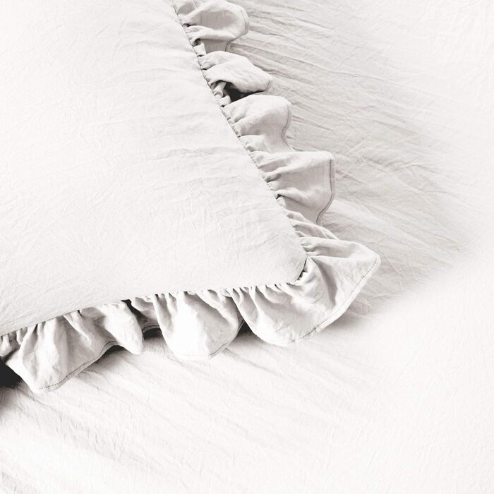Lush Decor Bedspread with Ruffled Skirt, Polyester, White, King Size