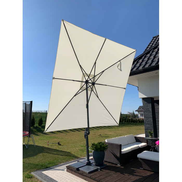 Парасолька садова з бічним стійкою GardenLine, бежева, 250 x 250 см