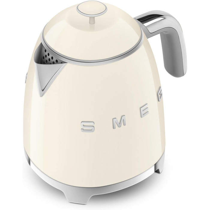 Електричний чайник Smeg KLF05CREU, 0.8 л, кремовий колір, нержавіюча сталь, захист від перегріву, індикатор рівня води, антиковзаюче дно, вбудована котушка для кабелю, 1400W