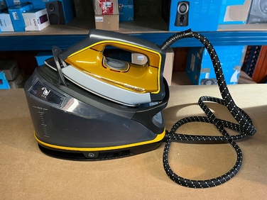 Парова станція Rowenta Compact Steam Pro DG7644, 2200 Вт, 1,1 л, НОВА